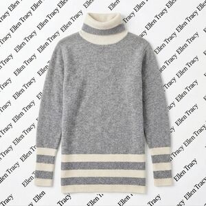 SALE - PETITE: Vintage Linda Allard for Ellen Tracy Gray Tunic Sweater